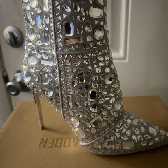 CRYSTALLE RHINESTONES BOOTS by Steve Madden - Picture 2 of 8